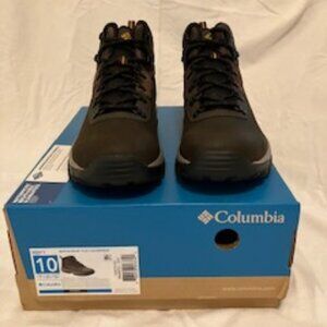 Columbia Men's Newton Ridge Plus II waterproof hiking boot Size 10 NEW IN BOX